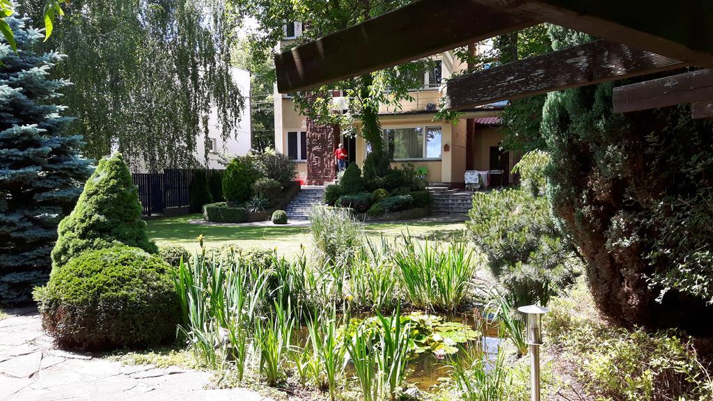 Slowicza Hotel Varşovia Exterior foto