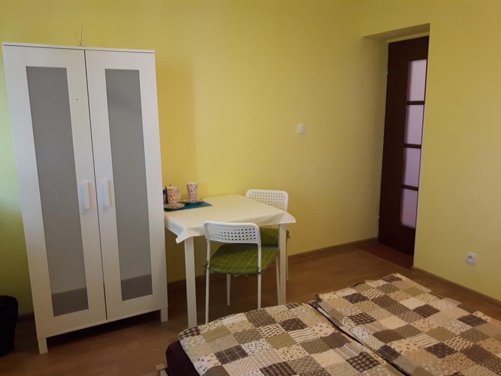 Slowicza Hotel Varşovia Exterior foto